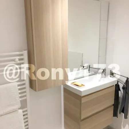 Studio proche mer et ville TOULON 2 pers Extérieur photo
