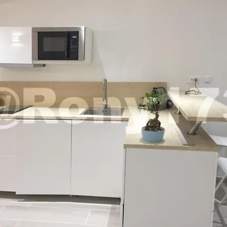 Studio proche mer et ville TOULON 2 pers Extérieur photo