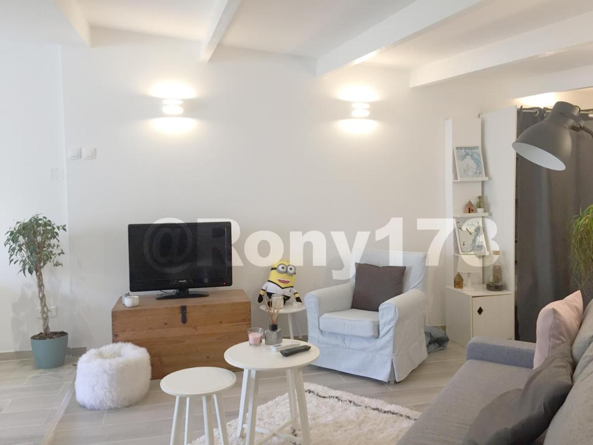 Proche Et 2 Pers Holiday home *