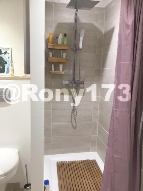 Proche Et 2 Pers Holiday home Toulon